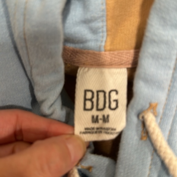 BDG multicolored Hoodie Size Medium - Picture 3 of 5